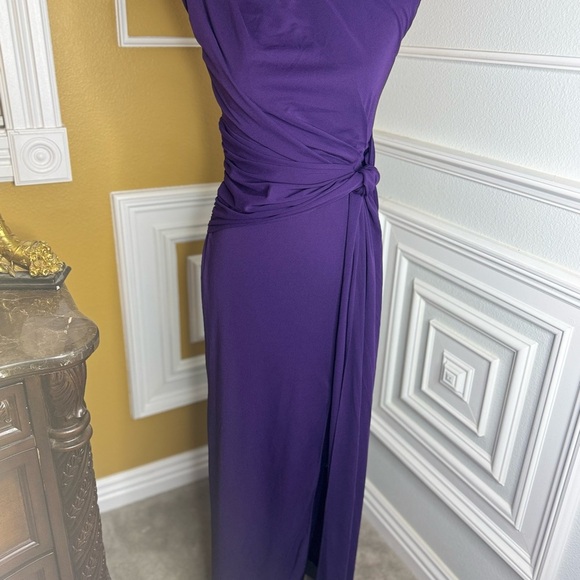 HALSTON GIOVANNA GOWN IN MATTE JERSEY - Picture 8 of 12